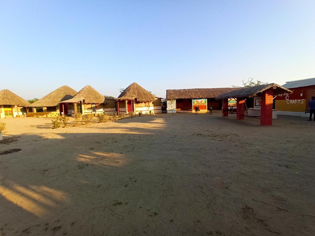Kutir Craft Village Resort Bherandiāla المظهر الخارجي الصورة